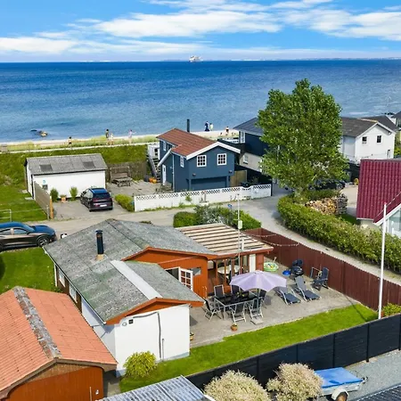 Neea - 40m From The Sea By Interhome 別荘 *